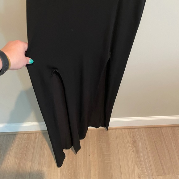 Sexy Floor Length Black Dress with Sheer Panel M - Picture 2 of 7